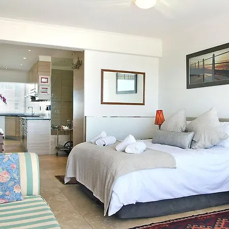 Dolphin Bay Studio With Sea Views Cape Town Exterior photo