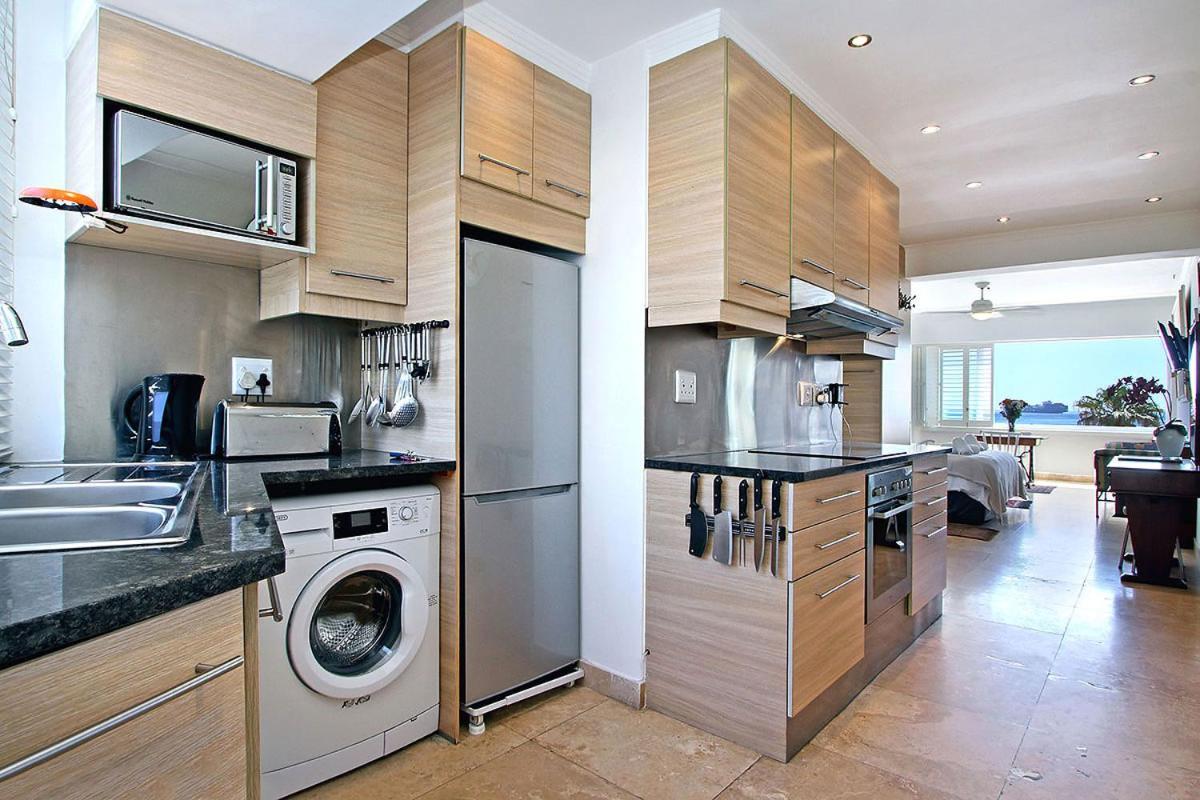 Dolphin Bay With Sea Views Apartment